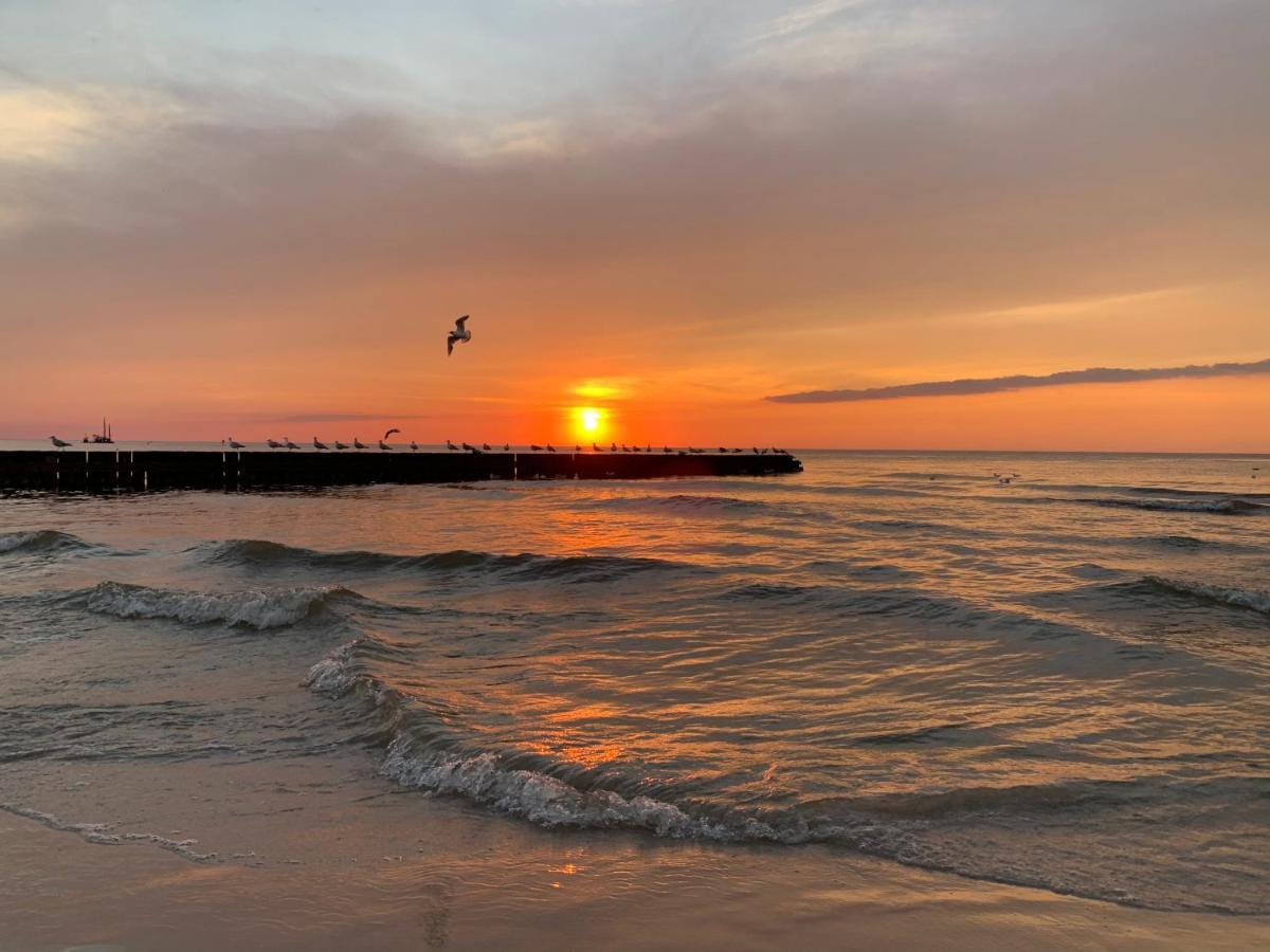 Pokoje Goscinne Ewela Łeba Esterno foto