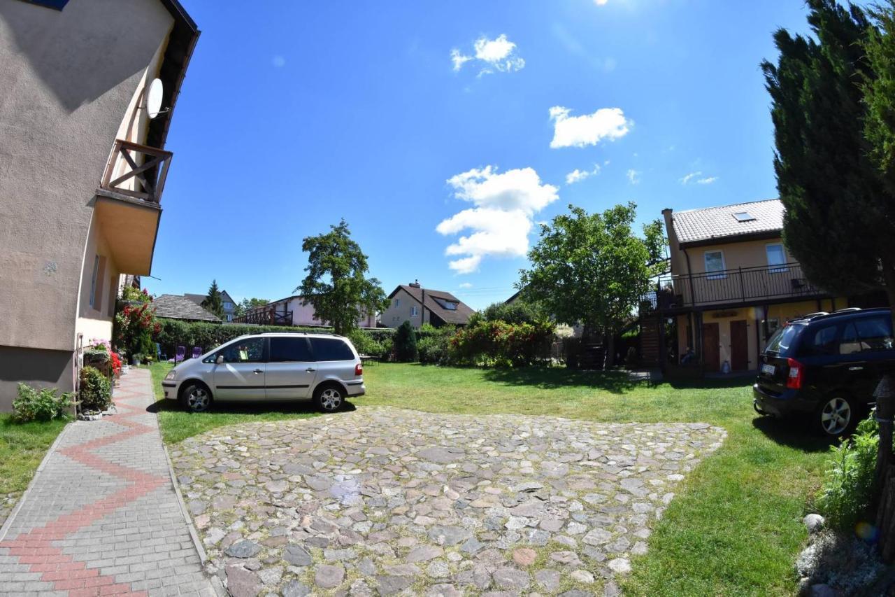 Pokoje Goscinne Ewela Łeba Esterno foto