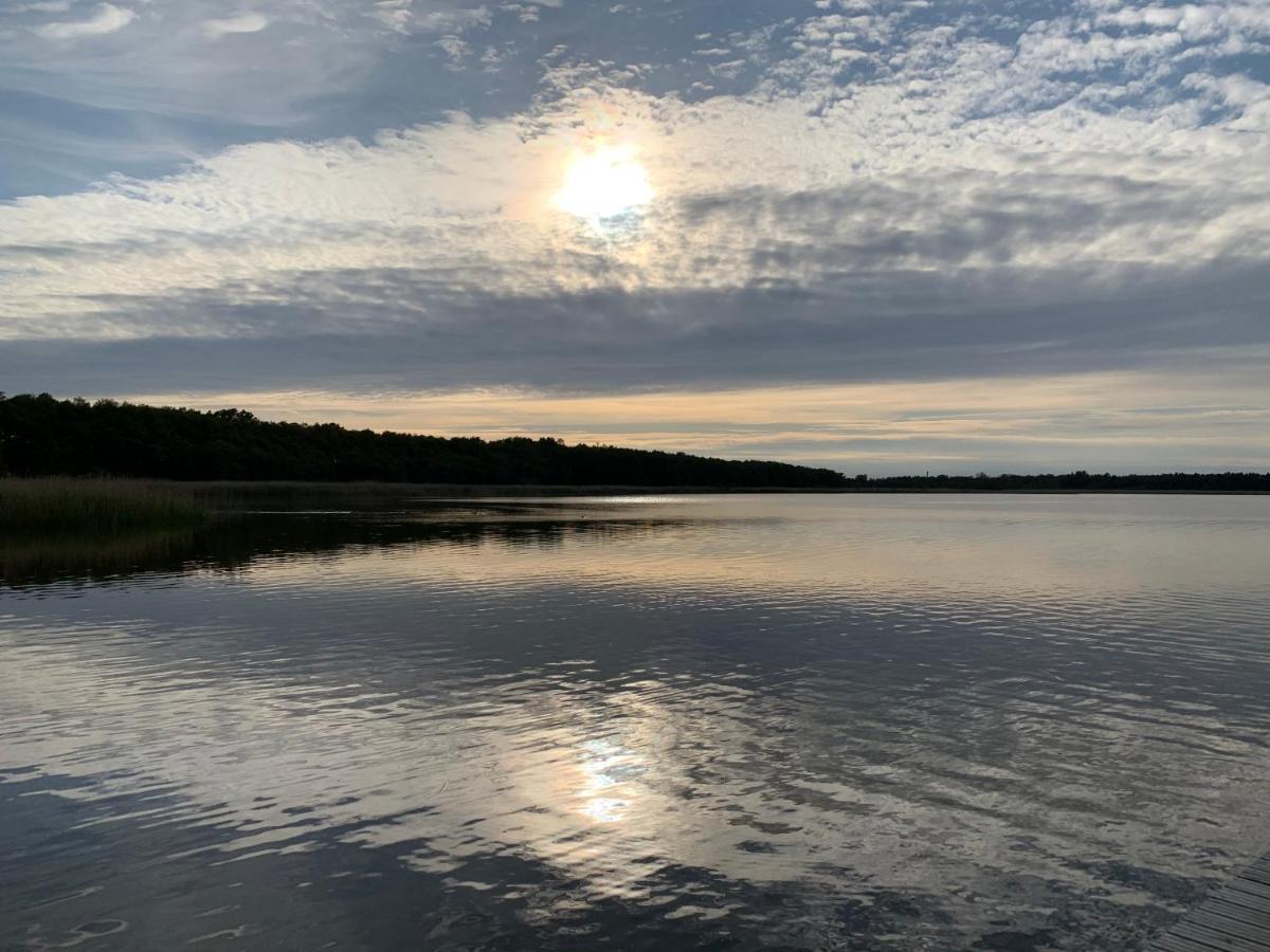 Pokoje Goscinne Ewela Łeba Esterno foto